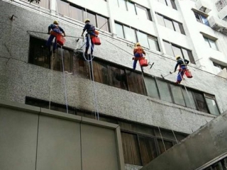 外墻清洗需要注意哪些問題